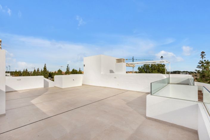 Image No.46-2 Bed Apartment for sale