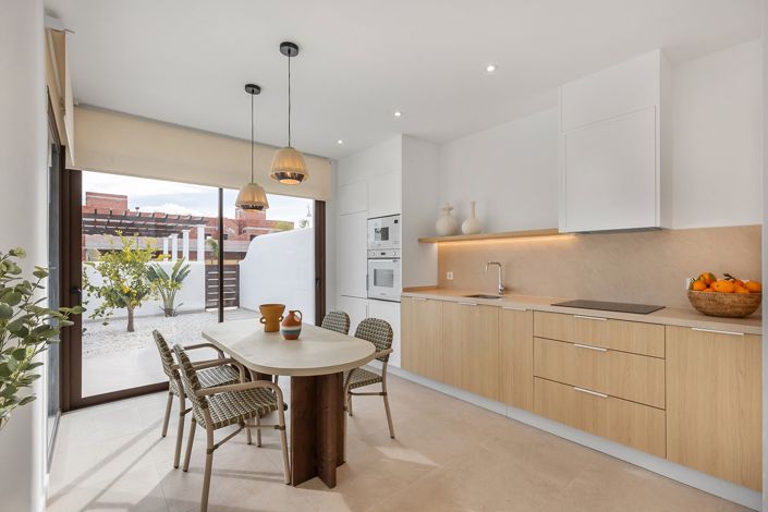 Image No.10-2 Bed Apartment for sale