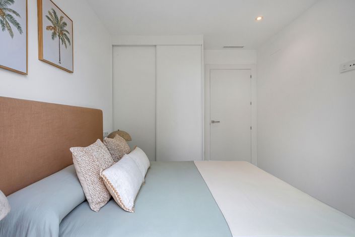 Image No.26-2 Bed Apartment for sale