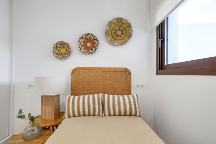 Image No.30-2 Bed Apartment for sale