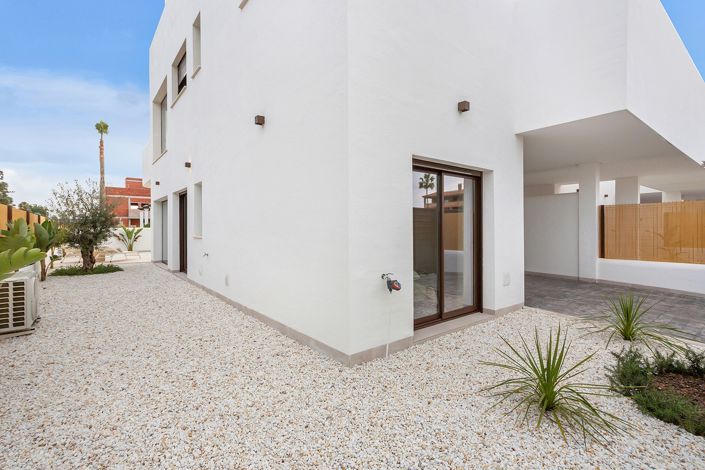 Image No.49-2 Bed Apartment for sale