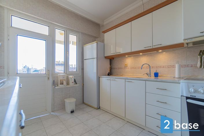 Image No.19-2 Bed Apartment for sale
