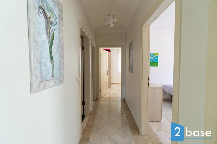 Image No.33-4 Bed Penthouse for sale