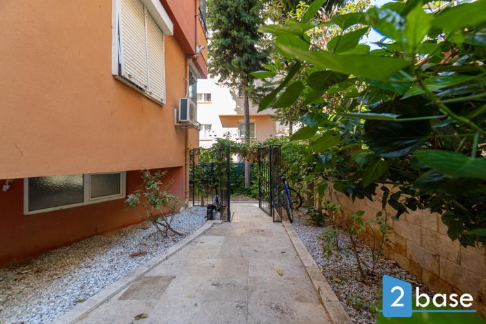 Image No.8-4 Bed Penthouse for sale