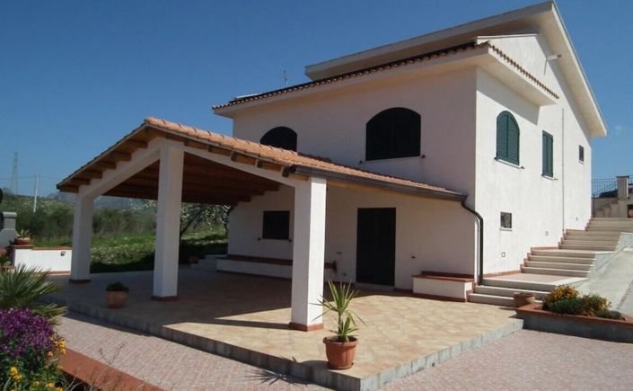 Image No.4-3 Bed Villa for sale
