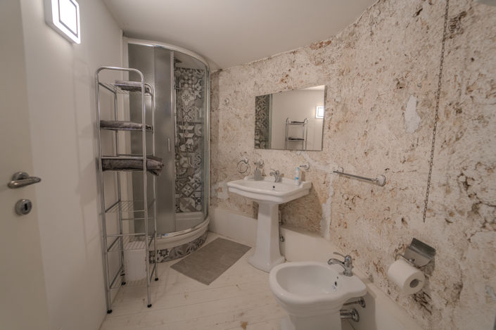Image No.33-5 Bed Villa for sale