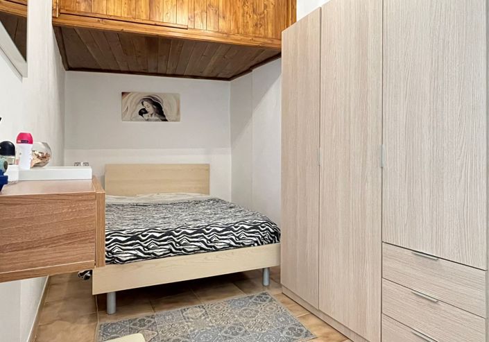 Image No.11-1 Bed Apartment for sale