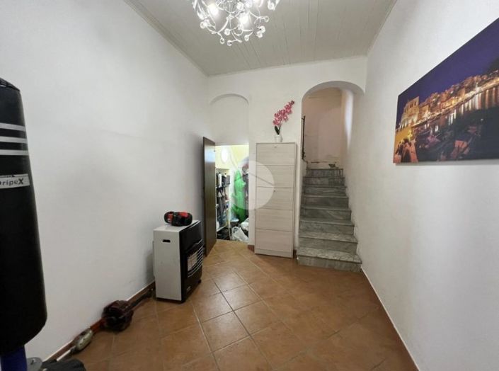 Image No.2-Maison de 2 chambres à vendre