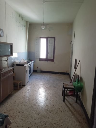 Image No.9-2 Bed House for sale