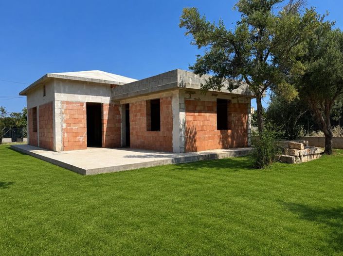 Image No.2-3 Bed Villa for sale