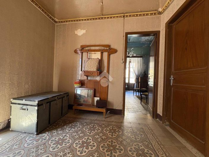 Image No.11-2 Bed House for sale