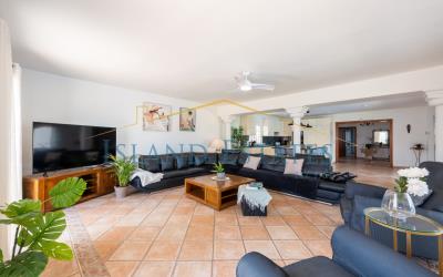 LoungeView