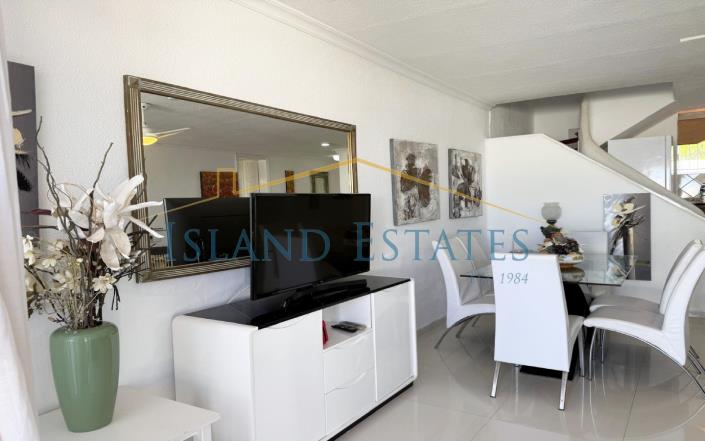 Image No.8-3 Bed Townhouse for sale