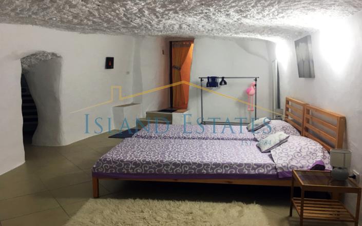 Image No.13-5 Bed Villa / Detached for sale