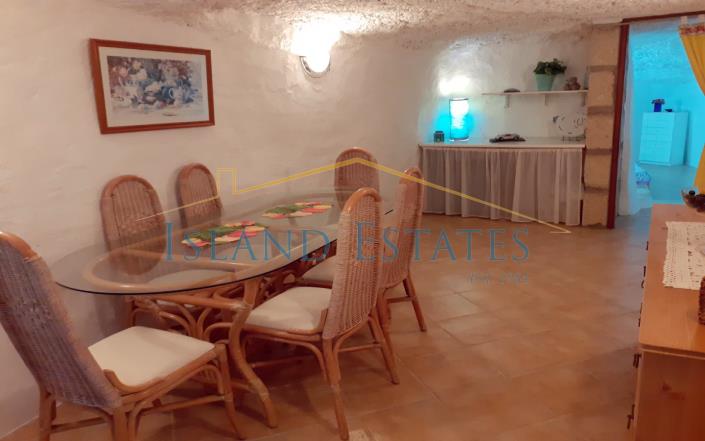 Image No.20-5 Bed Villa / Detached for sale