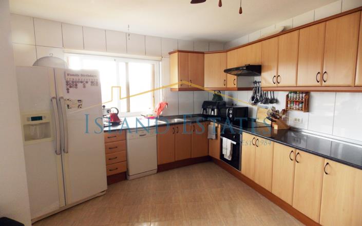 Image No.9-3 Bed Apartment for sale