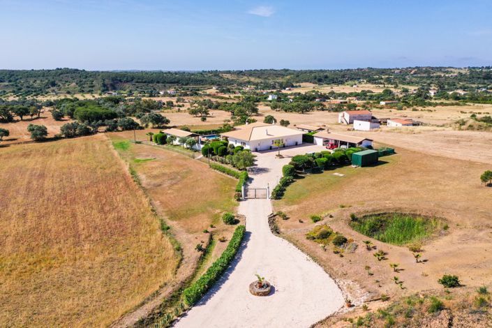 Image No.29-4 Bed Villa for sale