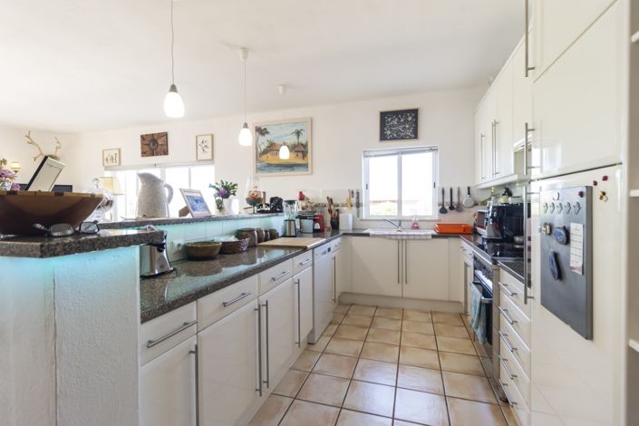 Image No.4-4 Bed Villa for sale