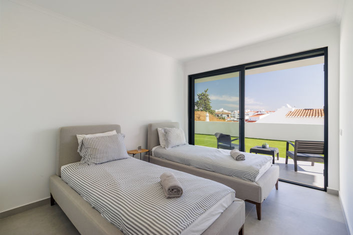 Image No.35-3 Bed Villa for sale