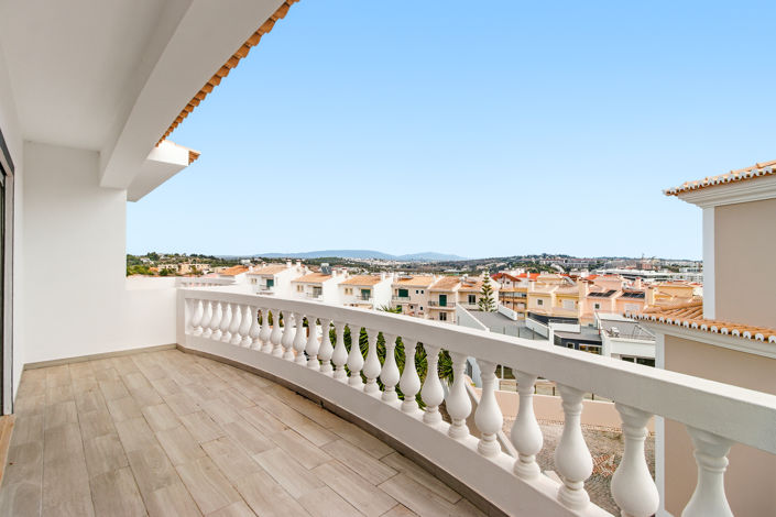 Image No.39-4 Bed Villa for sale