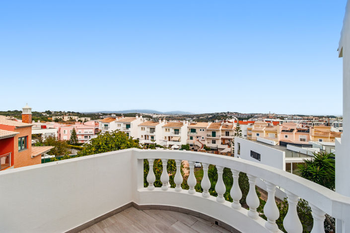 Image No.45-4 Bed Villa for sale