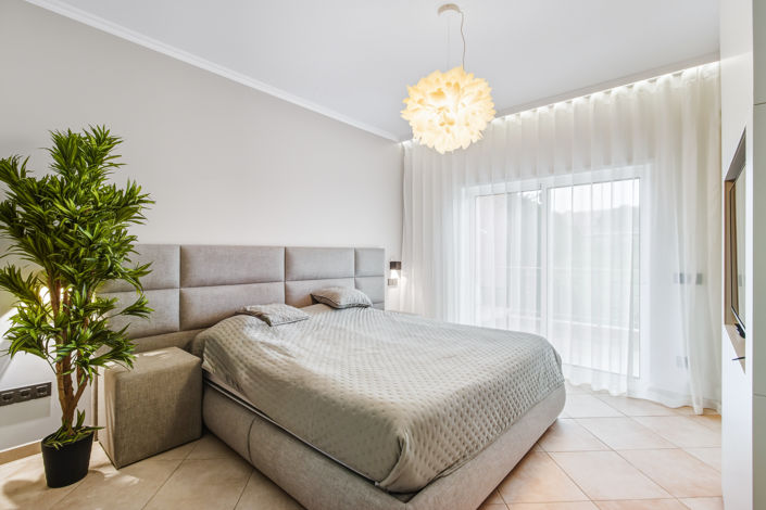 Image No.8-3 Bed Townhouse for sale