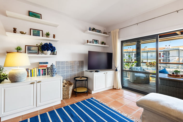 Image No.2-2 Bed Apartment for sale