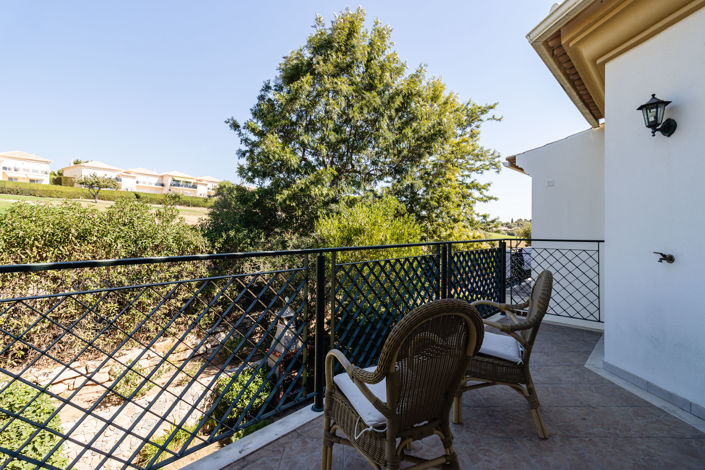 Image No.18-3 Bed Townhouse for sale