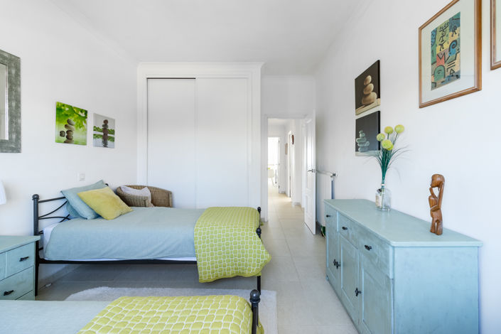 Image No.28-2 Bed Apartment for sale