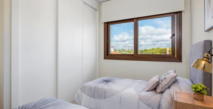 Image No.14-2 Bed Bungalow for sale