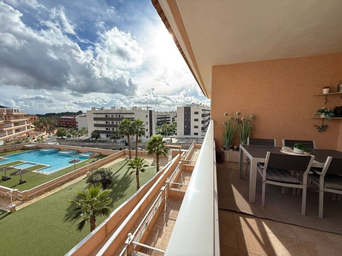 Image No.16-2 Bed Apartment for sale