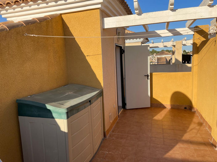 Image No.10-2 Bed Townhouse for sale