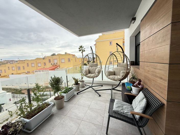 Image No.3-3 Bed Apartment for sale