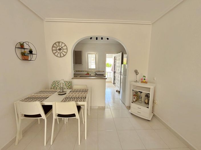 Image No.10-2 Bed Apartment for sale