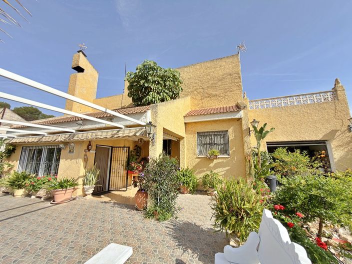 Image No.11-3 Bed Villa for sale