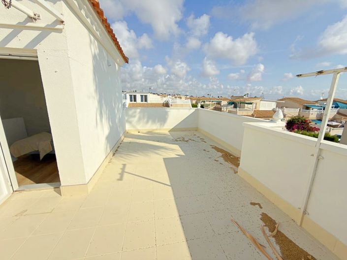 Image No.24-3 Bed Villa for sale