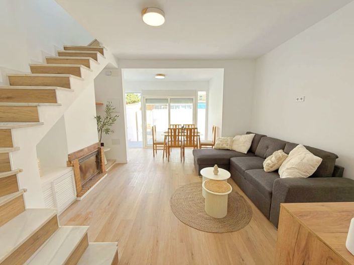 Image No.8-3 Bed Villa for sale