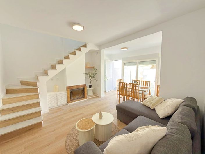 Image No.9-3 Bed Villa for sale