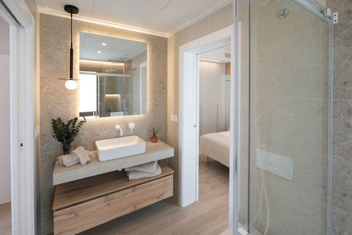 Image No.30-3 Bed House for sale