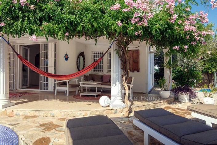 Image No.6-Villa / Détaché de 4 chambres à vendre