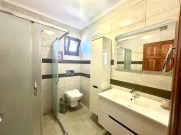 renovated-bathroom-