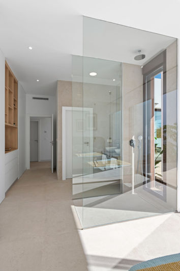Image No.13-3 Bed House for sale