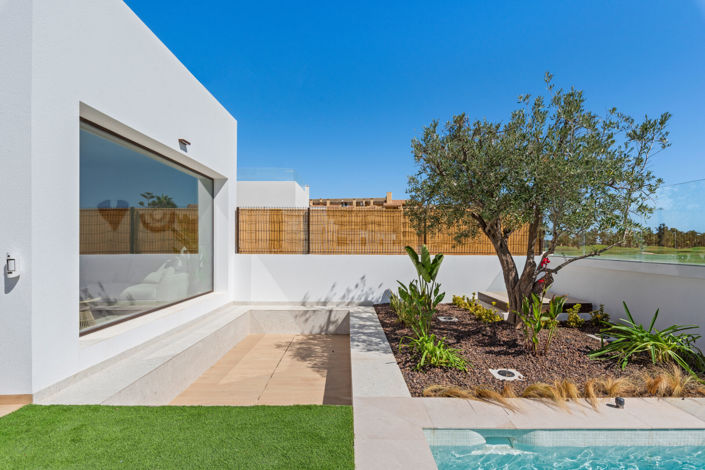 Image No.3-3 Bed House for sale