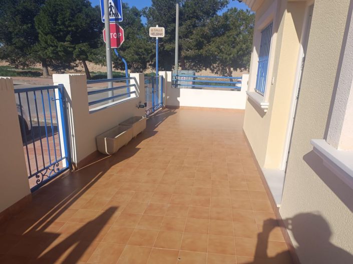 Image No.23-3 Bed Apartment for sale