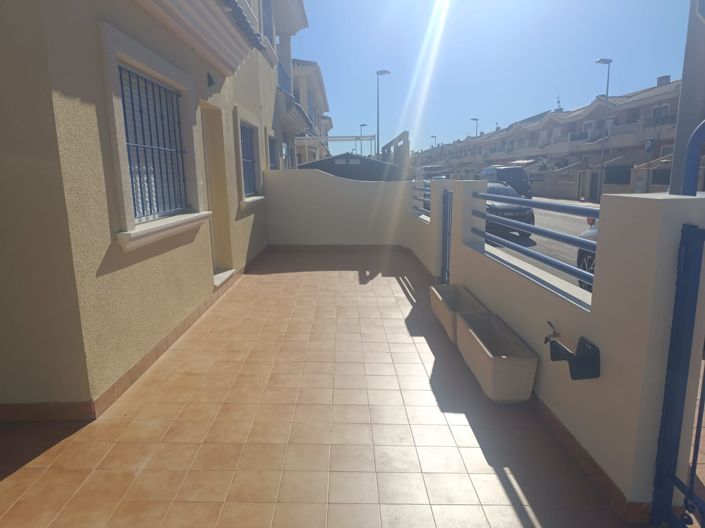 Image No.25-3 Bed Apartment for sale