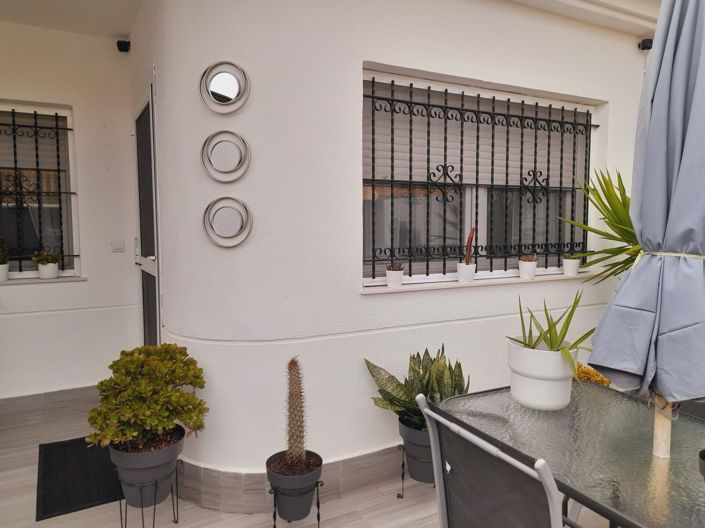 Image No.39-3 Bed Apartment for sale