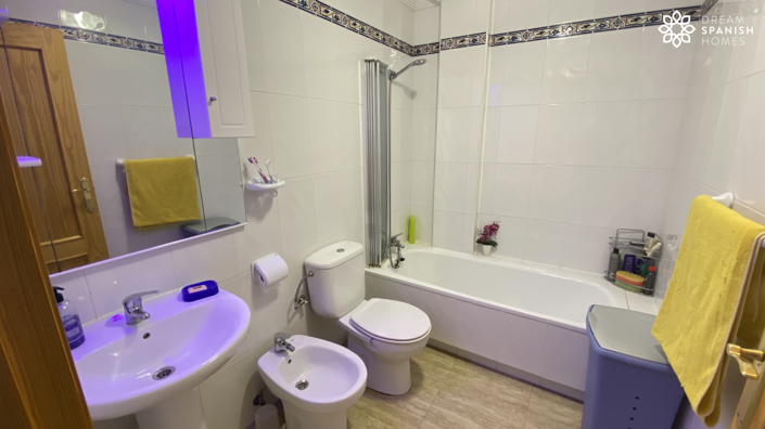 Image No.8-2 Bed Apartment for sale