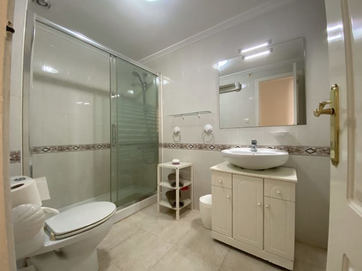 Image No.17-2 Bed Apartment for sale