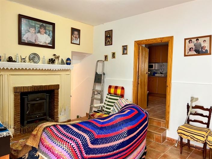 Image No.9-5 Bed Townhouse for sale