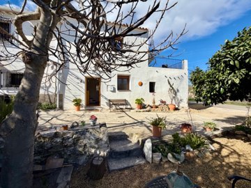 1 - Lubrín, Casa